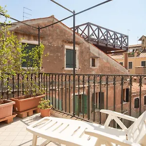 https://venice-altanina-apartment.hotelinveneto.com